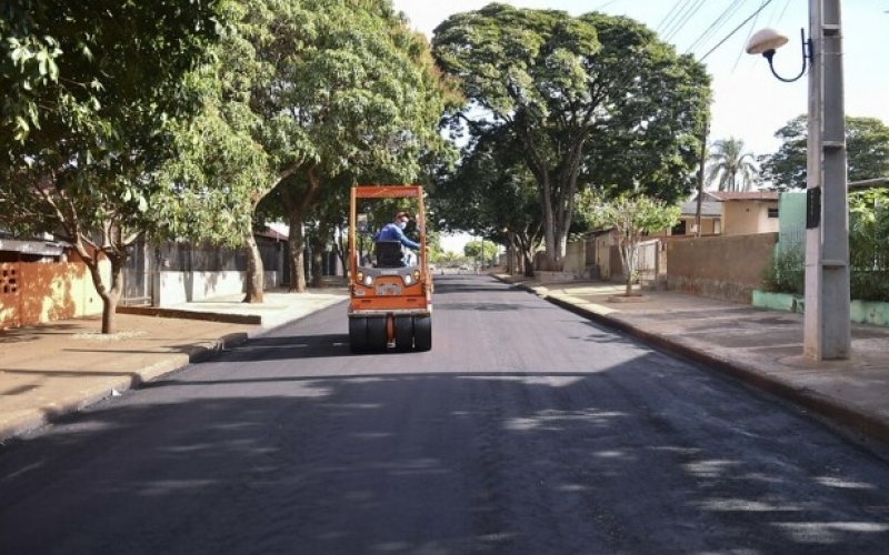 Prefeitura de Umuarama inicia mais uma etapa da recuperação de ruas com micropavimentação
