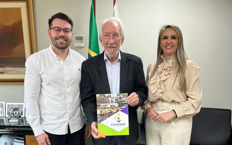 EQUIPE DO CINDEPAR PARTICIPA DE ASSEMBLEIA DA AMP